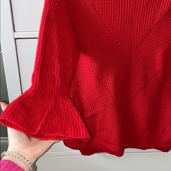 Loft Sweater - Picture 3 of 4